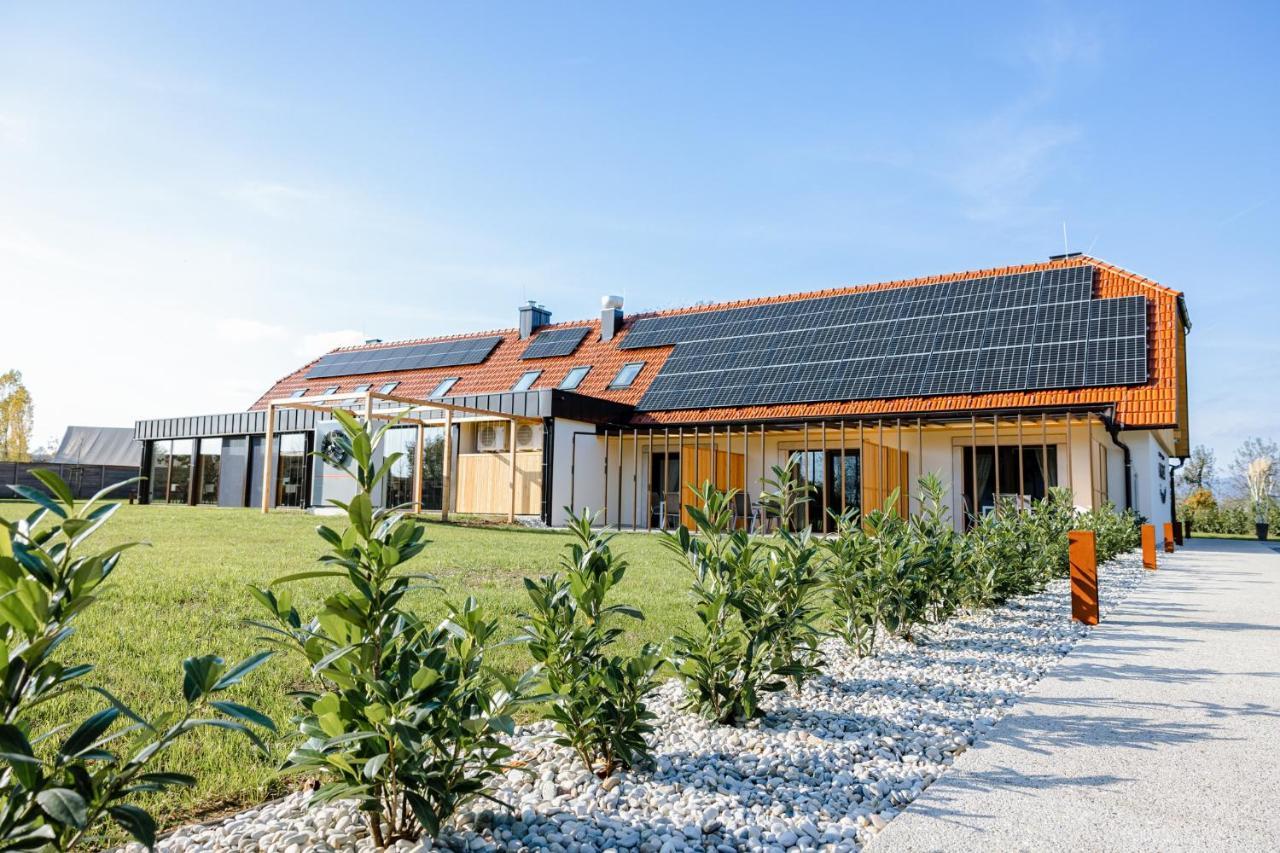 Resort Village Majer Gradac Exterior photo